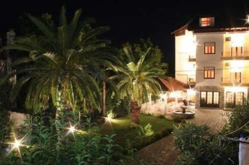לימנאס Vicky Rooms & Apartments מראה חיצוני תמונה